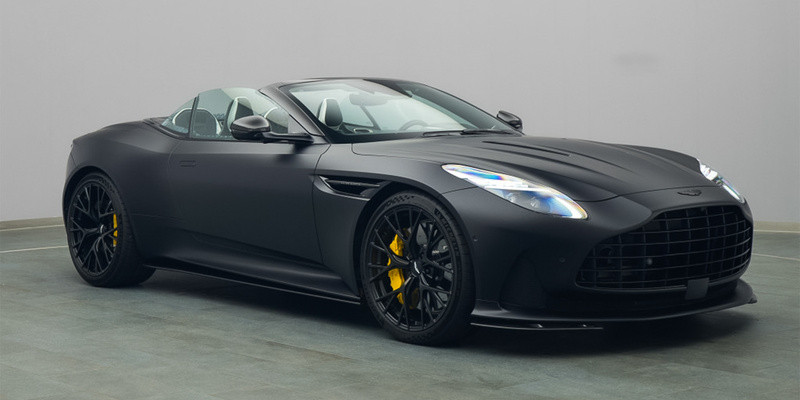 Aston Martin DB12 Volante