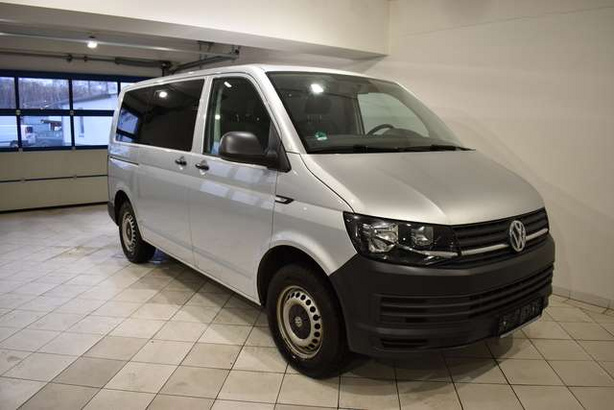 VW T6 9-Sitzer 