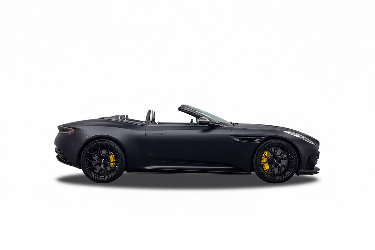 Aston Martin DB12 Volante