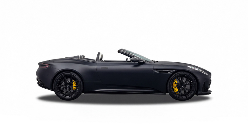 Aston Martin DB12 Volante